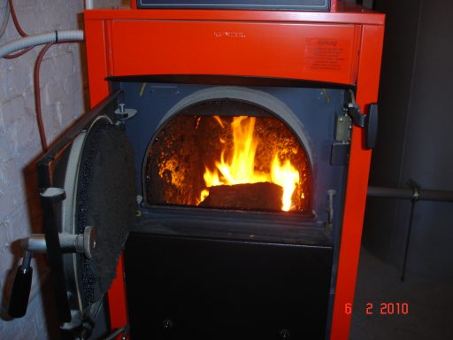Holzvergaser / Solarthermie / Photovoltaik